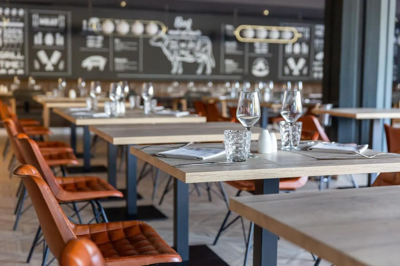 The Signature Level At Grand Palladium Sicilia Resort & Spa Campofelice Di Roccella Hotel