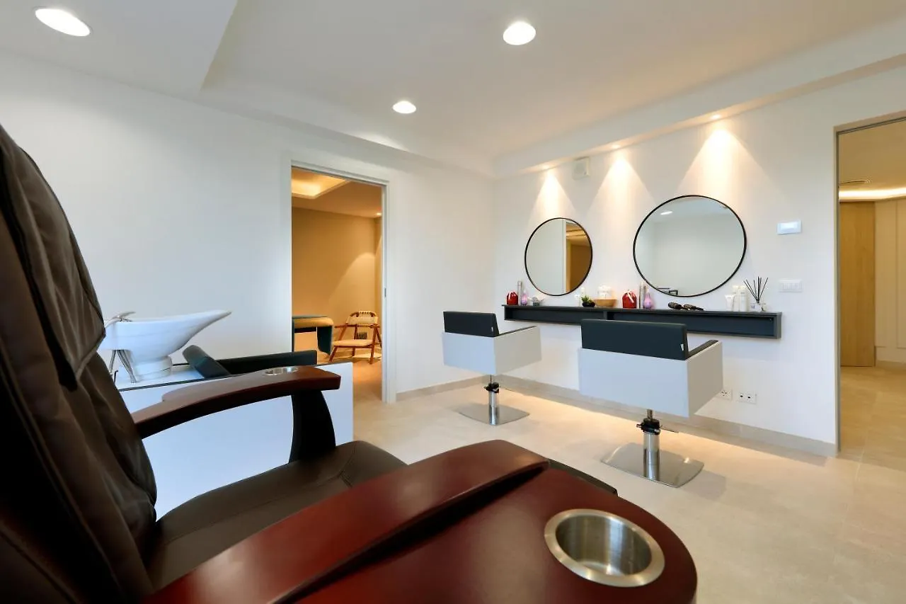 The Signature Level At Grand Palladium Sicilia Resort & Spa Campofelice Di Roccella 5*,