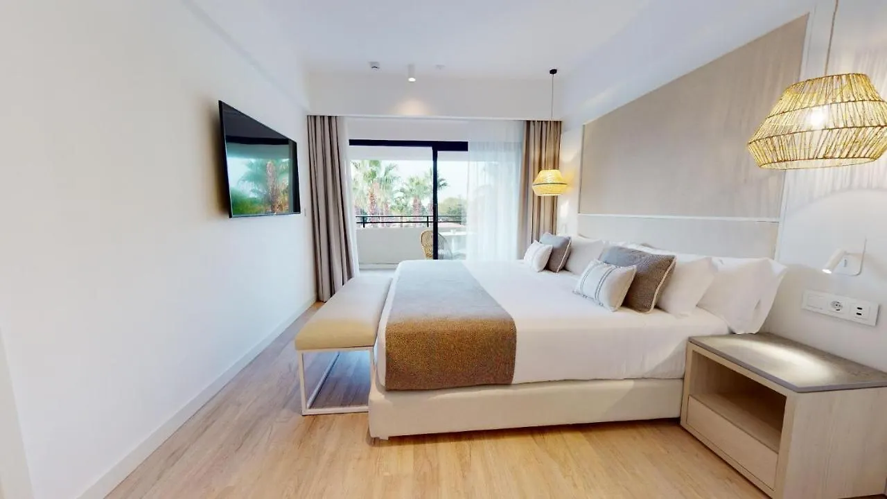 The Signature Level At Grand Palladium Sicilia Resort & Spa Campofelice Di Roccella Italy