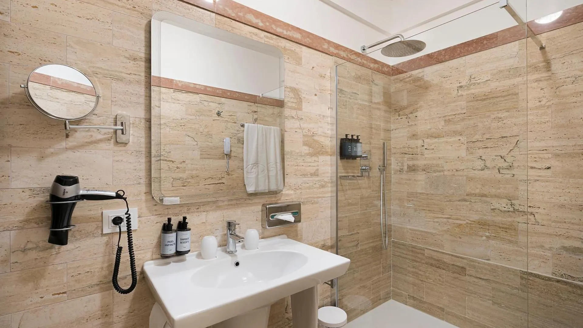 The Signature Level At Grand Palladium Sicilia Resort & Spa Campofelice Di Roccella Italy