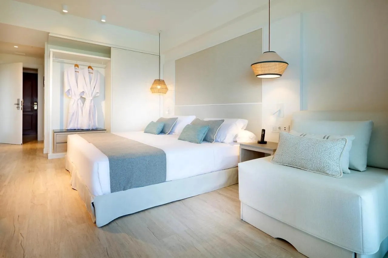 The Signature Level At Grand Palladium Sicilia Resort & Spa Campofelice Di Roccella