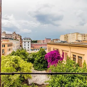House Piramide Italia