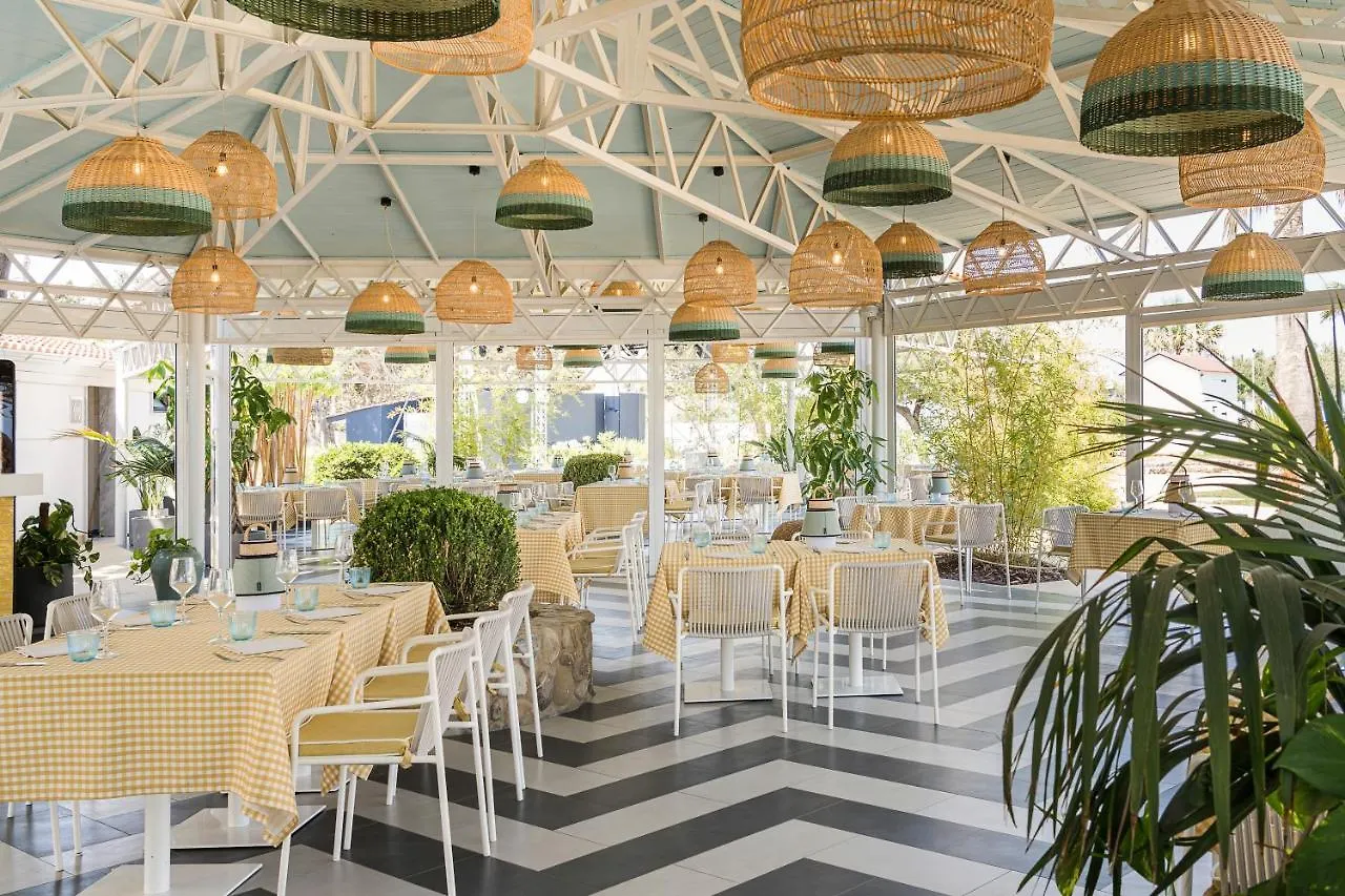 The Signature Level At Grand Palladium Sicilia Resort & Spa Campofelice Di Roccella 5*,  Italien