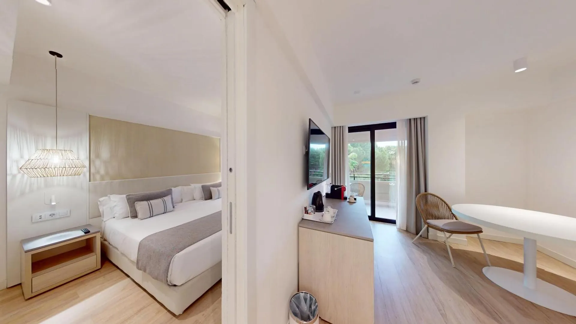 The Signature Level At Grand Palladium Sicilia Resort & Spa Campofelice Di Roccella Hotel